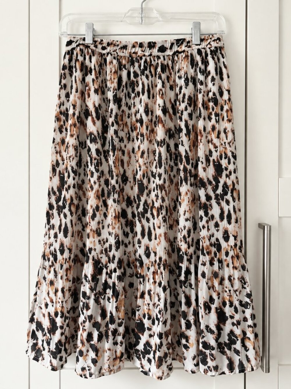 Fabrik Leopard Animal Print Pleated Midi Skirt Size M
